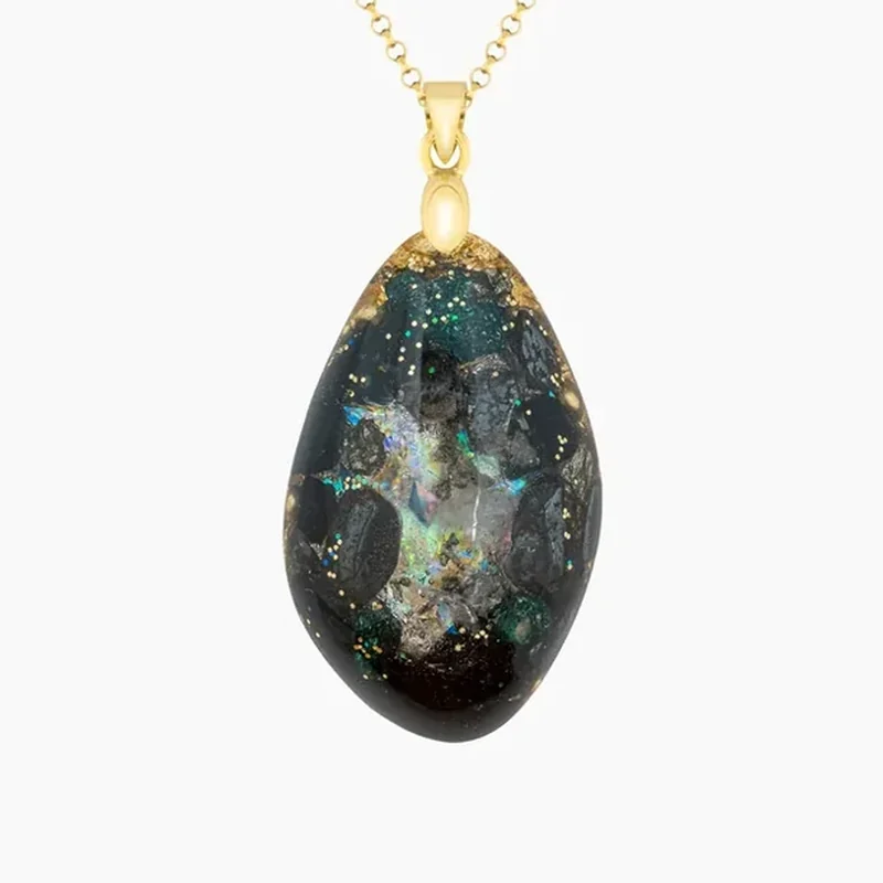 Pranadrop® Nebula – handmade orgonite pendant with a shimmering centre